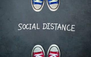distanza_sociale_locali_pubblici
